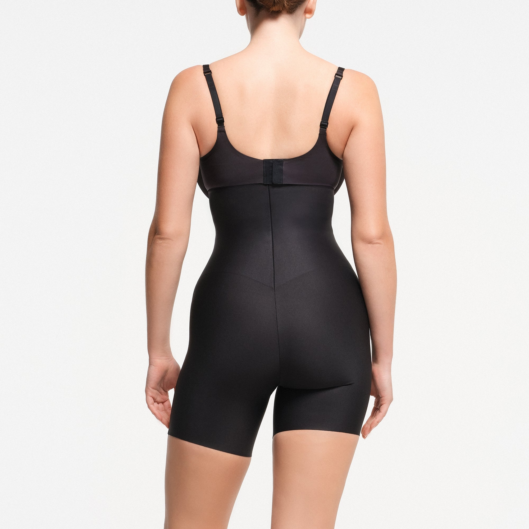 CORE SCULPT HIGH-WAISTED SHORT