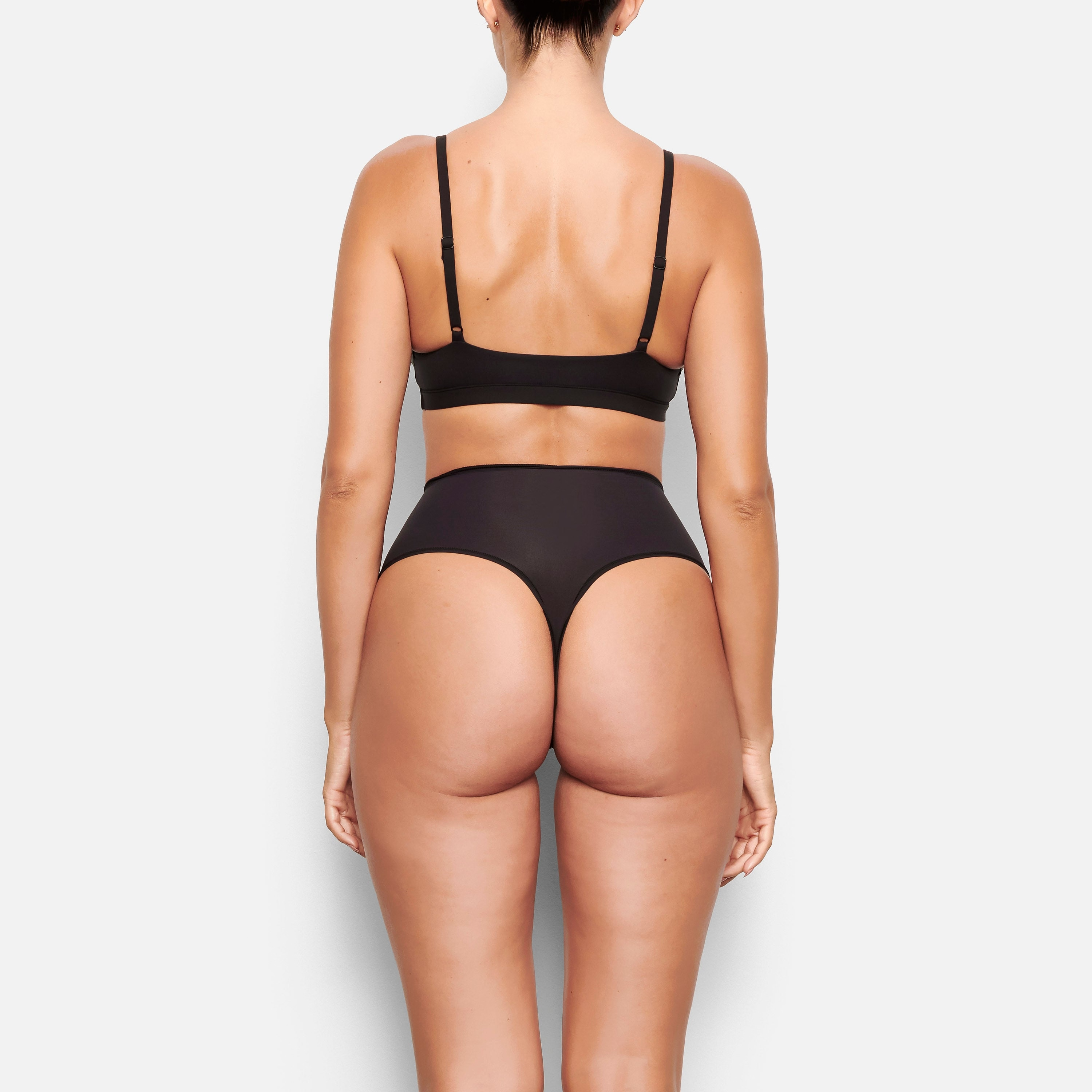 HIGH-WAISTED THONG